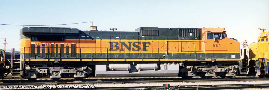 BNSF C44-9W 961